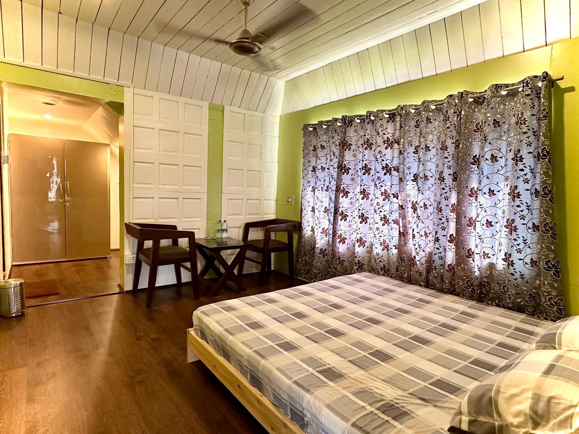 The Chinar Retreat Hut Hotel Srīnagar Exterior foto